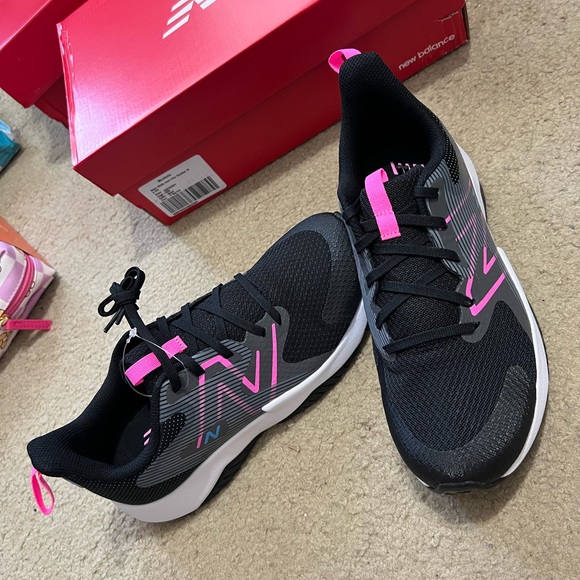 New Balance Sneakers - Picture 3 of 16